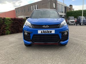 Binnenkort binnen Ligier JS60 Sport Ultimate Brommobiel 2023 STB 14dkm CARPLAY - Image 3