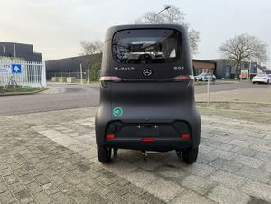 Rijbewijsvrije scootmobiel / Brommobiel E-Volt SQ4 Mat zwart - Image 8