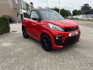 Binnenkort binnen Ligier JS60 Sport Ultimate Brommobiel 2023 STB 45dkm CARPLAY - Image 6