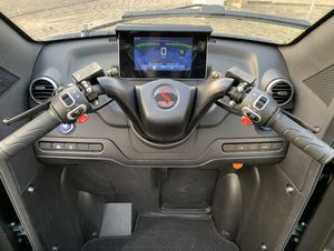 Rijbewijsvrije scootmobiel / Brommobiel E-Volt SQ4 Mat zwart - Image 12