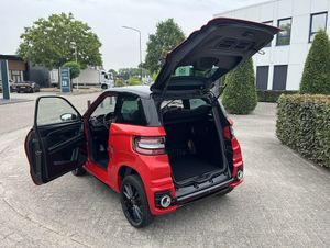 Binnenkort binnen Ligier JS60 Sport Ultimate Brommobiel 2023 STB 45dkm CARPLAY - Image 20