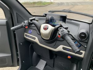 Rijbewijsvrije scootmobiel / Brommobiel E-Volt SQ4 Beige - Image 12