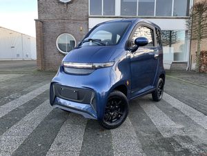 Rijbewijsvrije scootmobiel / Brommobiel E-Volt Q4 blauw - Image 1