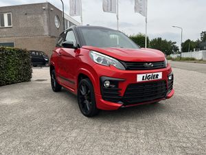Binnenkort binnen Ligier JS60 Sport Ultimate Brommobiel 2023 STB 45dkm CARPLAY - Image 5
