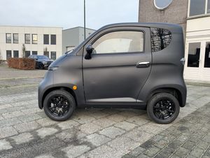 Rijbewijsvrije scootmobiel / Brommobiel E-Volt SQ4 Mat zwart - Image 4