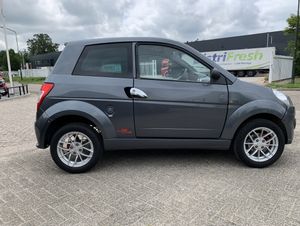 Ligier IXO JS Line DCI Brommobiel 45km auto 2014 42dkm  - Image 6