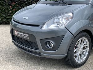 Ligier IXO JS Line DCI Brommobiel 45km auto 2014 42dkm  - Image 12