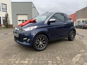 Aixam e-Coupe Brommobiel 2019 8000km ELEKTRISCH! - Image 1