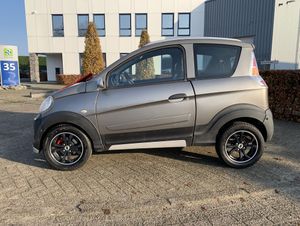 Microcar M.GO Highland DCI Brommobiel 45km auto 2012 - Image 5