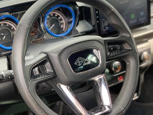Binnenkort binnen Ligier JS60 Sport Ultimate Brommobiel 2023 STB 14dkm CARPLAY - Image 29