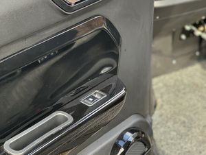 Rijbewijsvrije scootmobiel / Brommobiel Thogo champagne  - Image 22