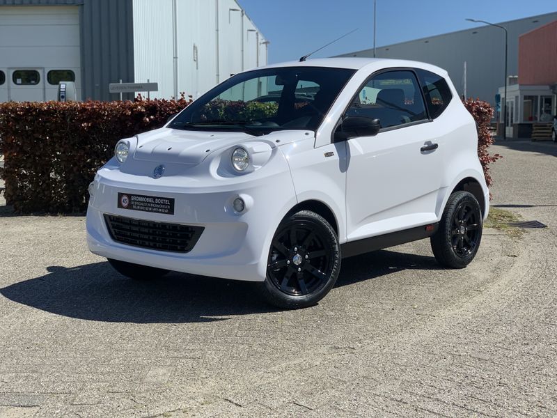 Aixam EASY CHIC Minauto 2026 Kubota 45 km Brommobiel