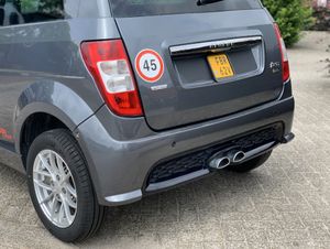 Ligier IXO JS Line DCI Brommobiel 45km auto 2014 42dkm  - Image 13