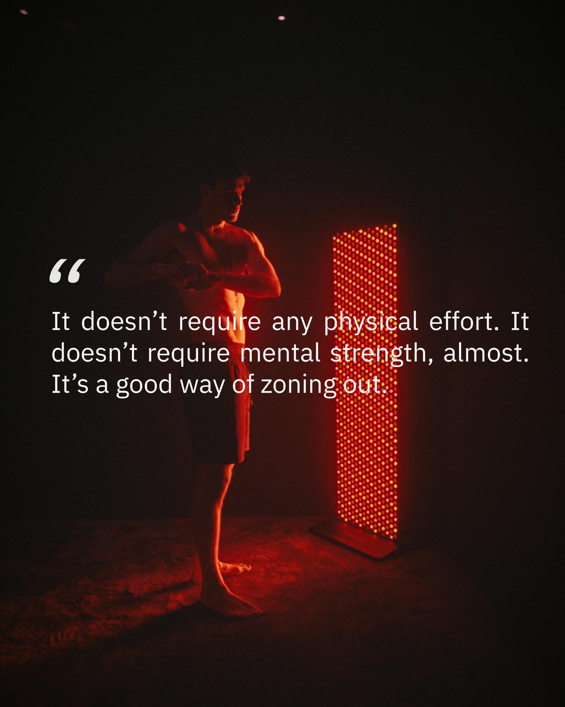 Jack Draper standing in front of a Flowlight red light panel in a dark room, with his quote: “It doesn’t require any physical effort. It doesn’t require mental strength, almost. It’s a good way of zoning out.”