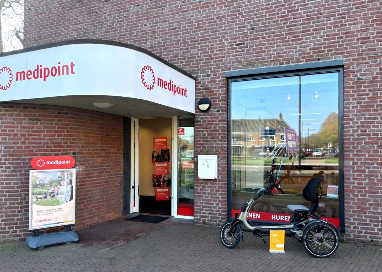 Ingang Medipoint winkel Vorden