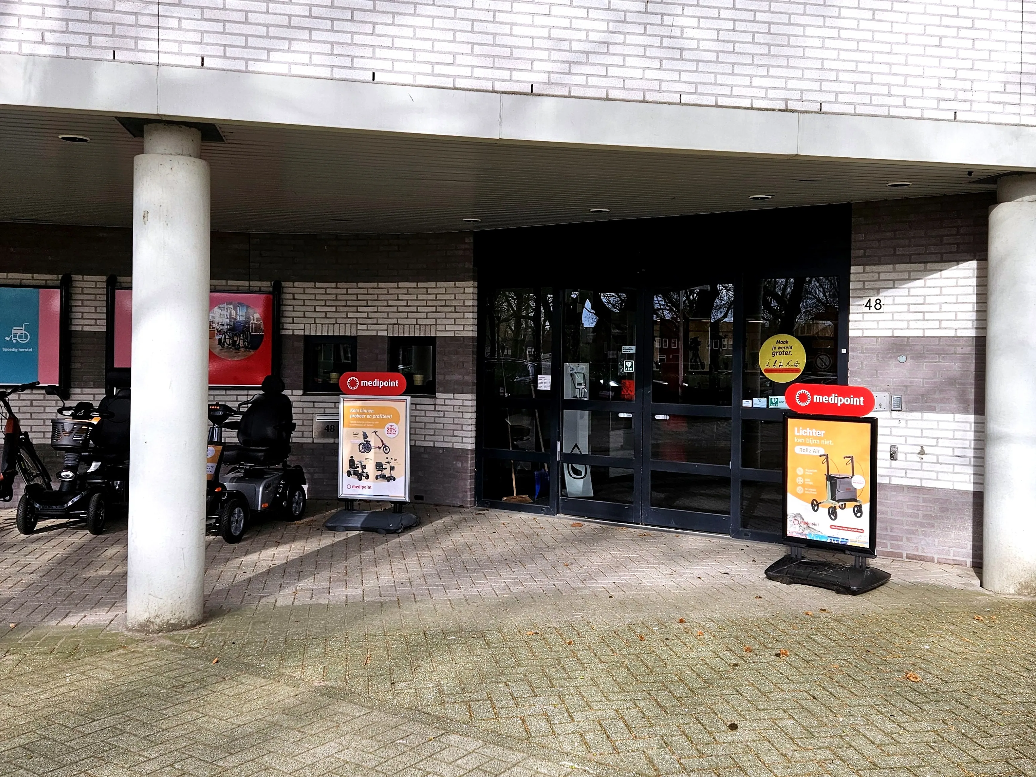Ingang Medipoint winkel Blerick