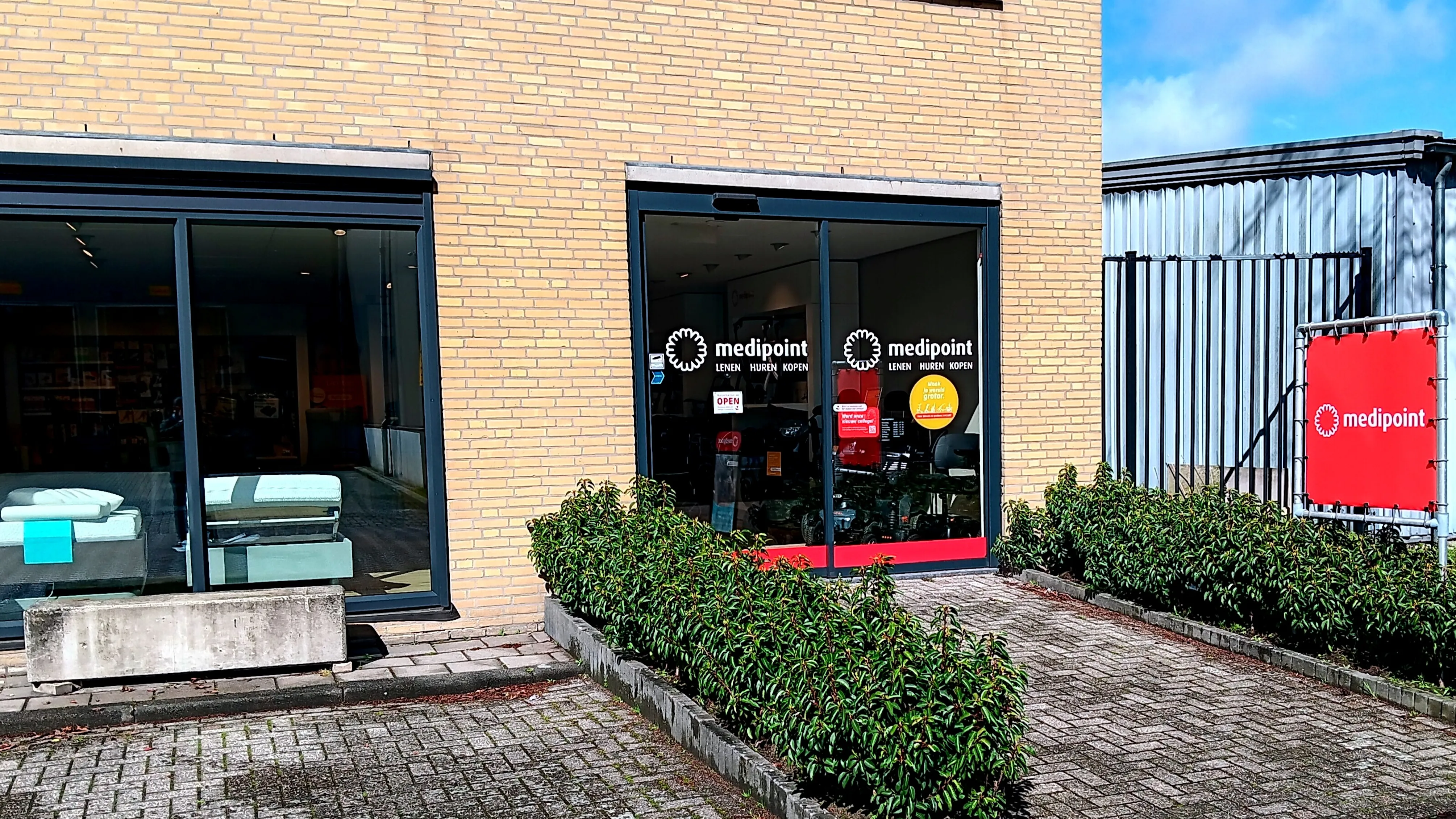 Ingang Medipoint winkel Spijkenisse