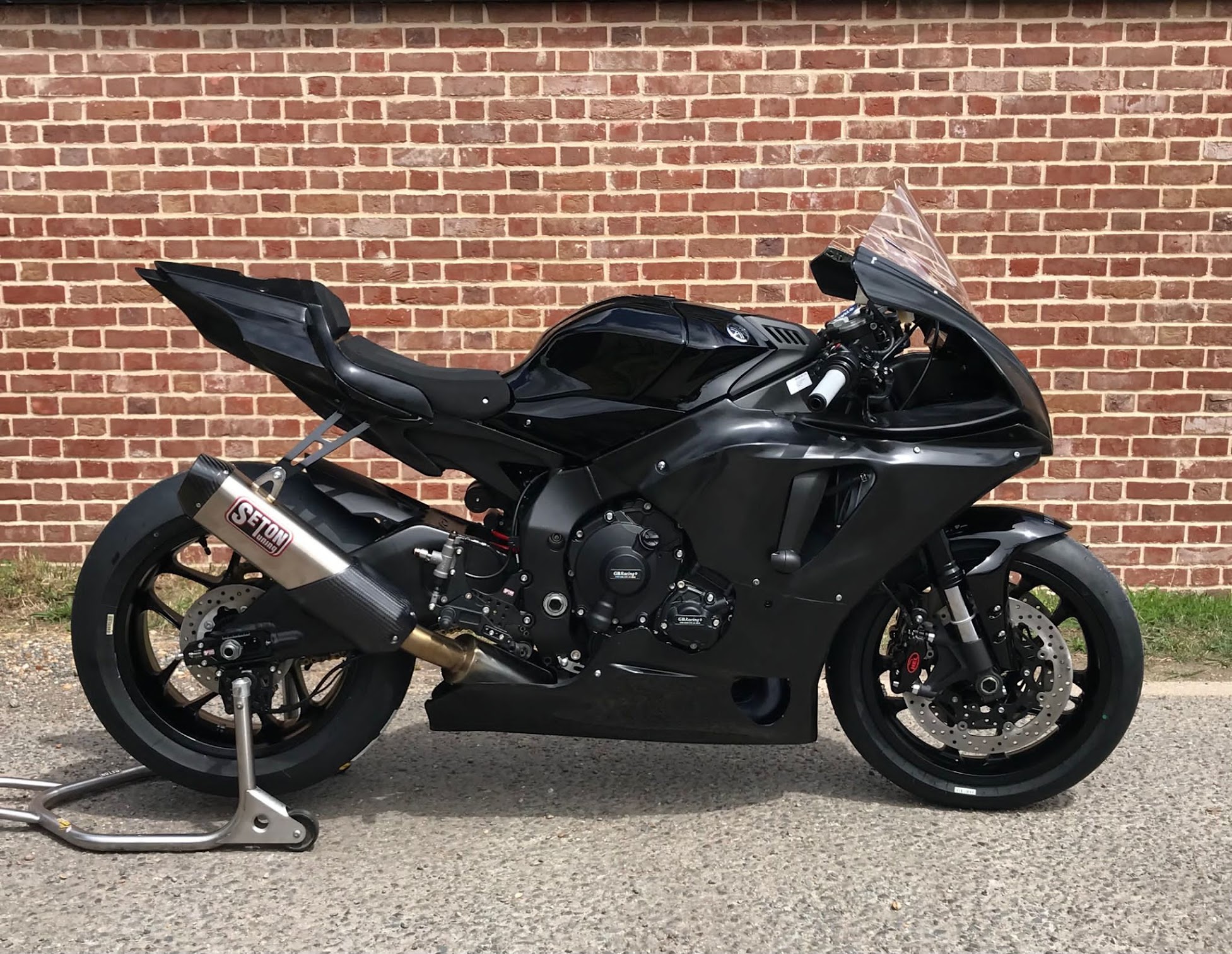 Yamaha R1 Exhaust Uk