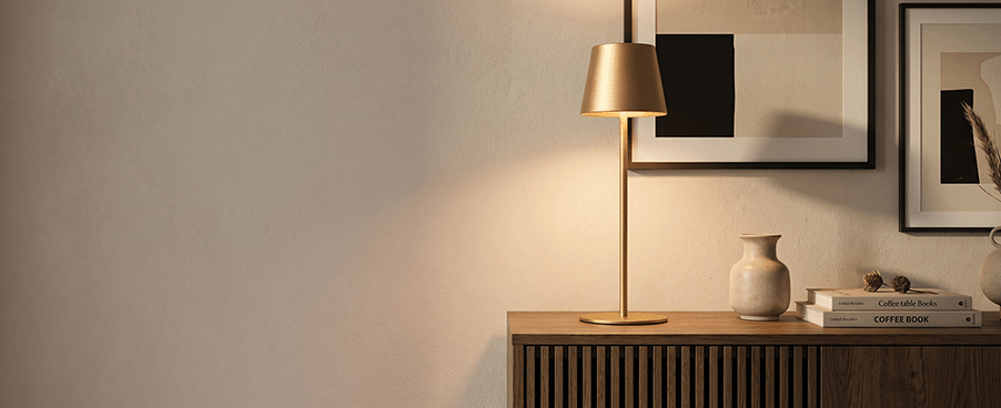 Table light gold