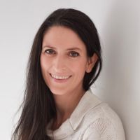 Porträtbild von MMag. Eva Rubbert