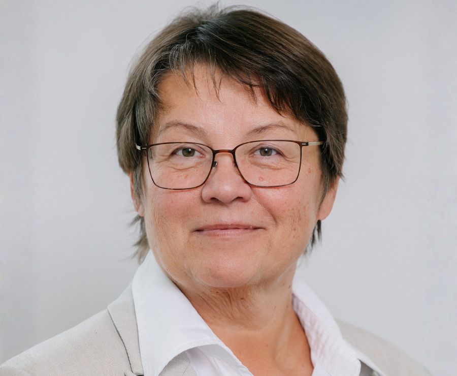 Porträtfoto von MMag. Sr. Teresa Schlackl SDS