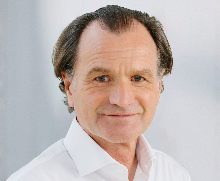 Porträtfoto von Dr. Ulrich Schmidbauer