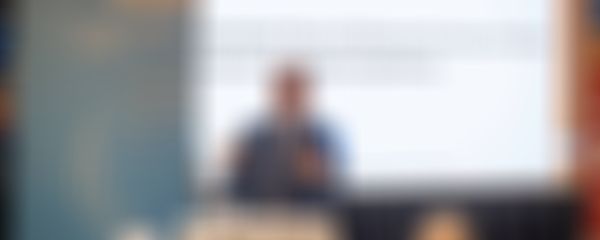 Filzmaier während Präsentation