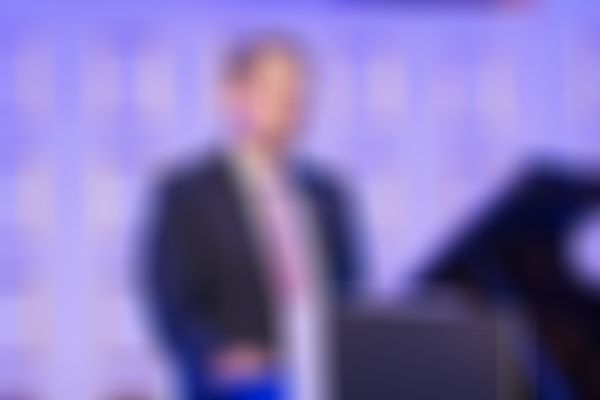 Kurator Schmölzer am Rednerpult