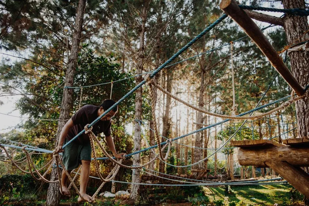 10 Places Corporate Retreat Singapore Obstacle Course