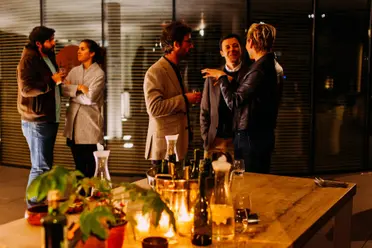 Cómo organizar un evento corporativo interno perfecto