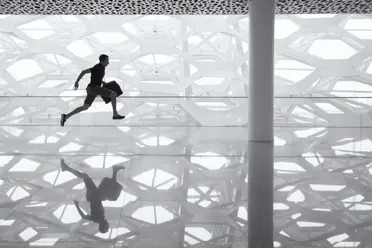 Flying solo: what to do on a business trip alone