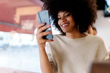 Mobile Payment: Wie mobile Bezahlsysteme Finanzprozesse in Unternehmen verändern 