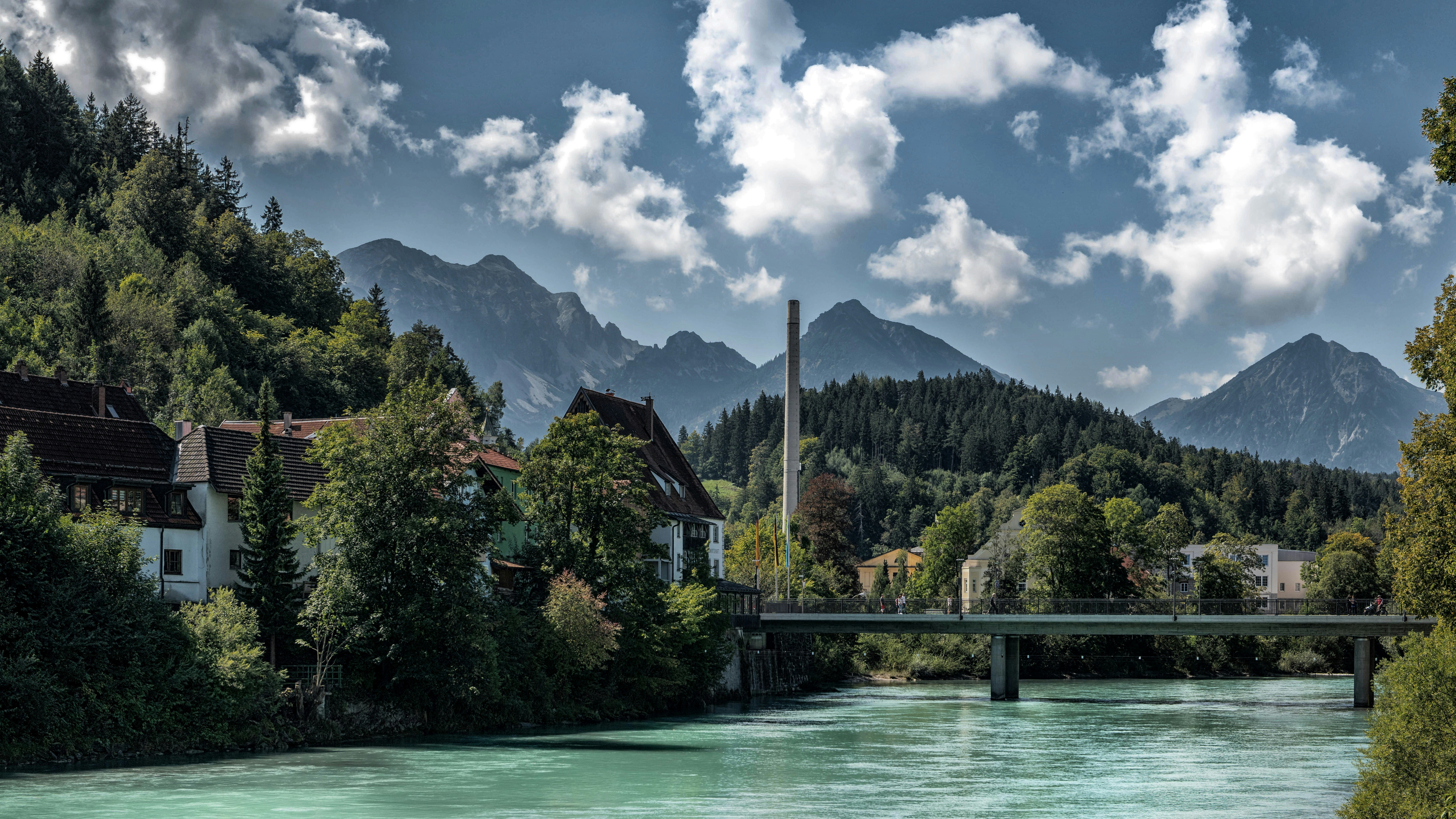 Schöne Aussicht über einem Fluss im Allgäu