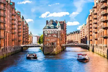 Hamburg, die Elbe mit Booten
