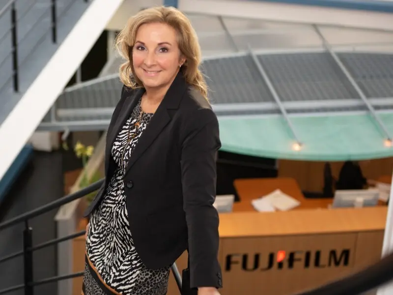 Lydia from Fujifilm