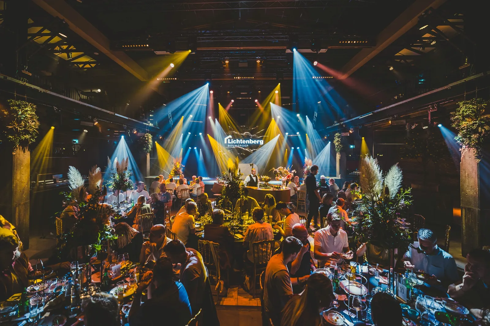 Geschiedenis Lichtenberg Bouwgroep jubileumfeest 90 jaar