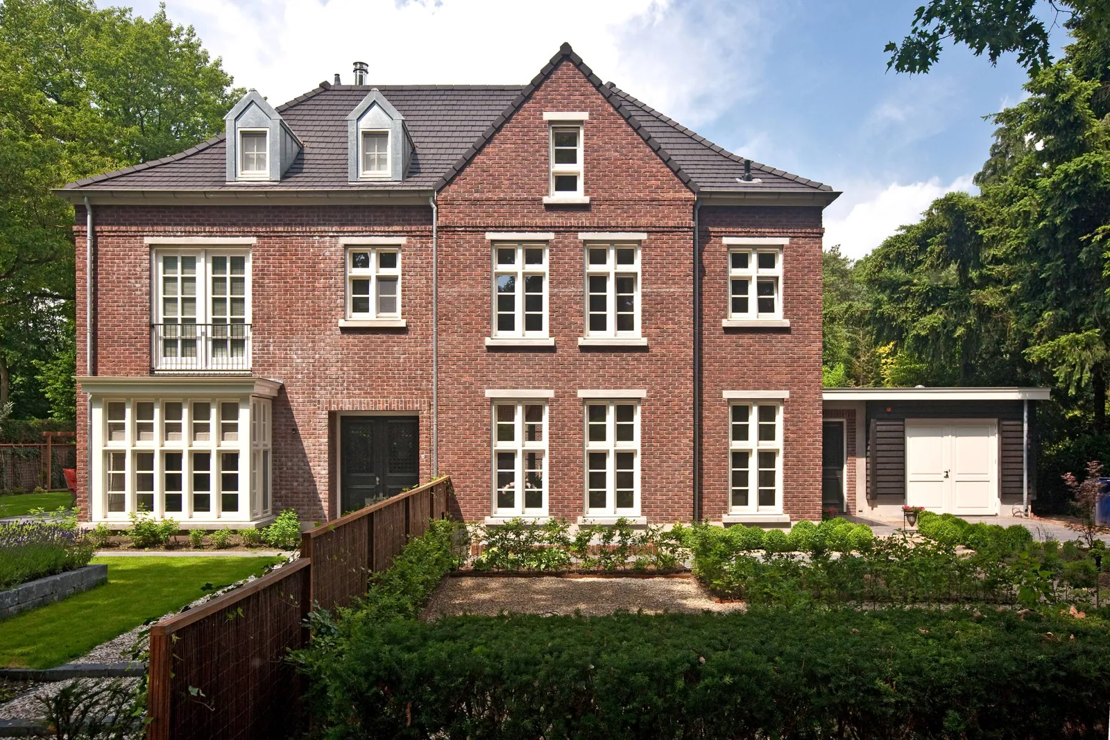 3 woningen vrijstaande en geschakelde villa's Zeist Lichtenberg Bouwgroep