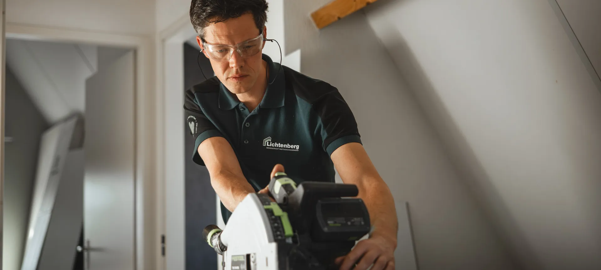 Kosten mutatieonderhoud voor woningcorporaties - vakman Lichtenberg Mensgericht Vastgoedonderhoud