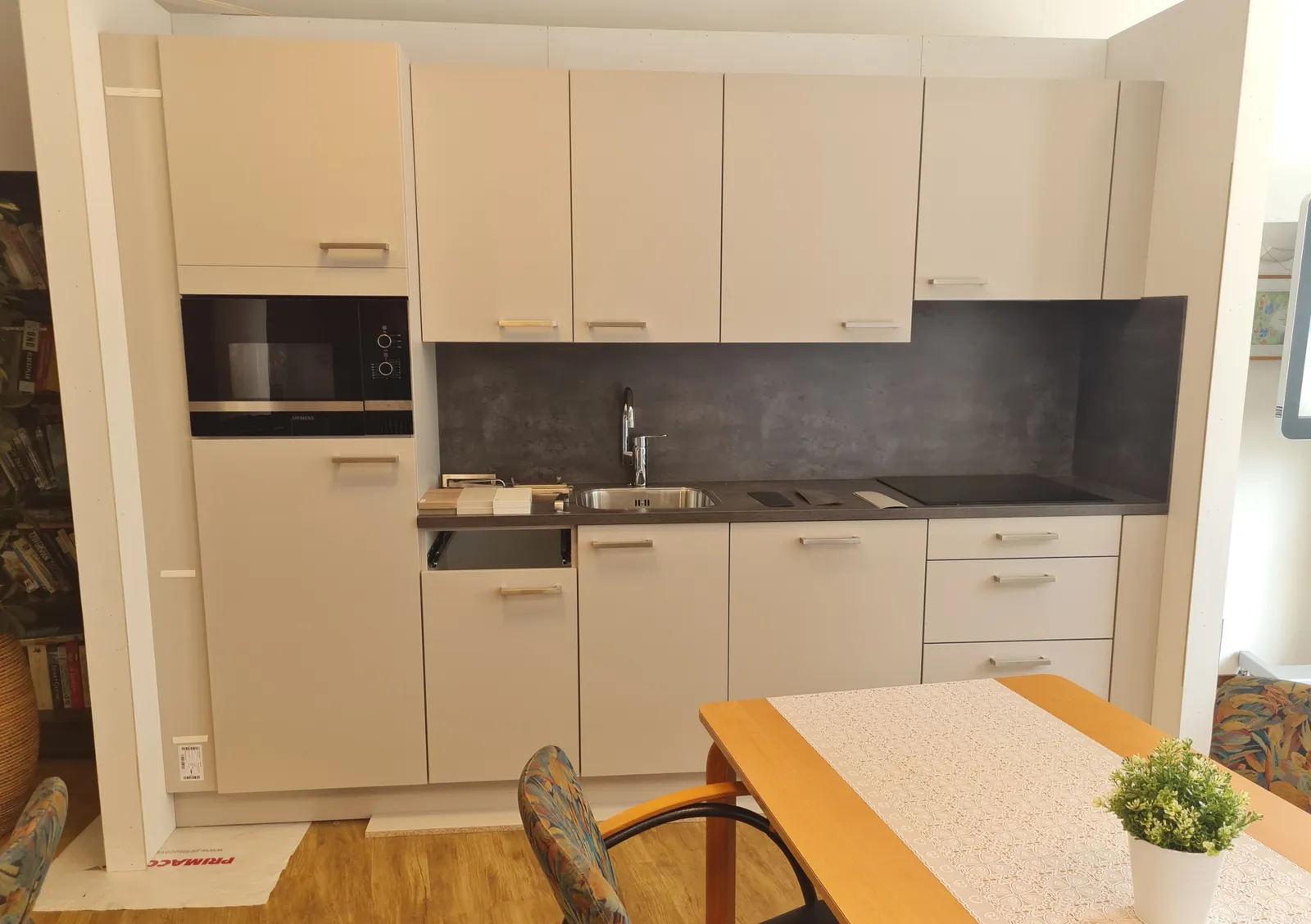 Keuken renovatie en vernieuwing opgeleverd Lichtenberg Mensgericht Vastgoedonderhoud