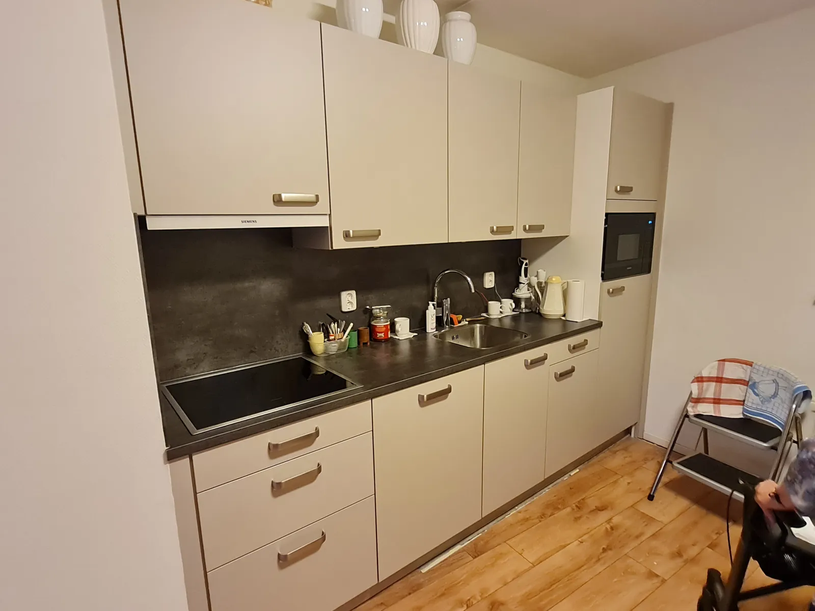 Keuken renovatie en vernieuwing opgeleverd Lichtenberg Mensgericht Vastgoedonderhoud