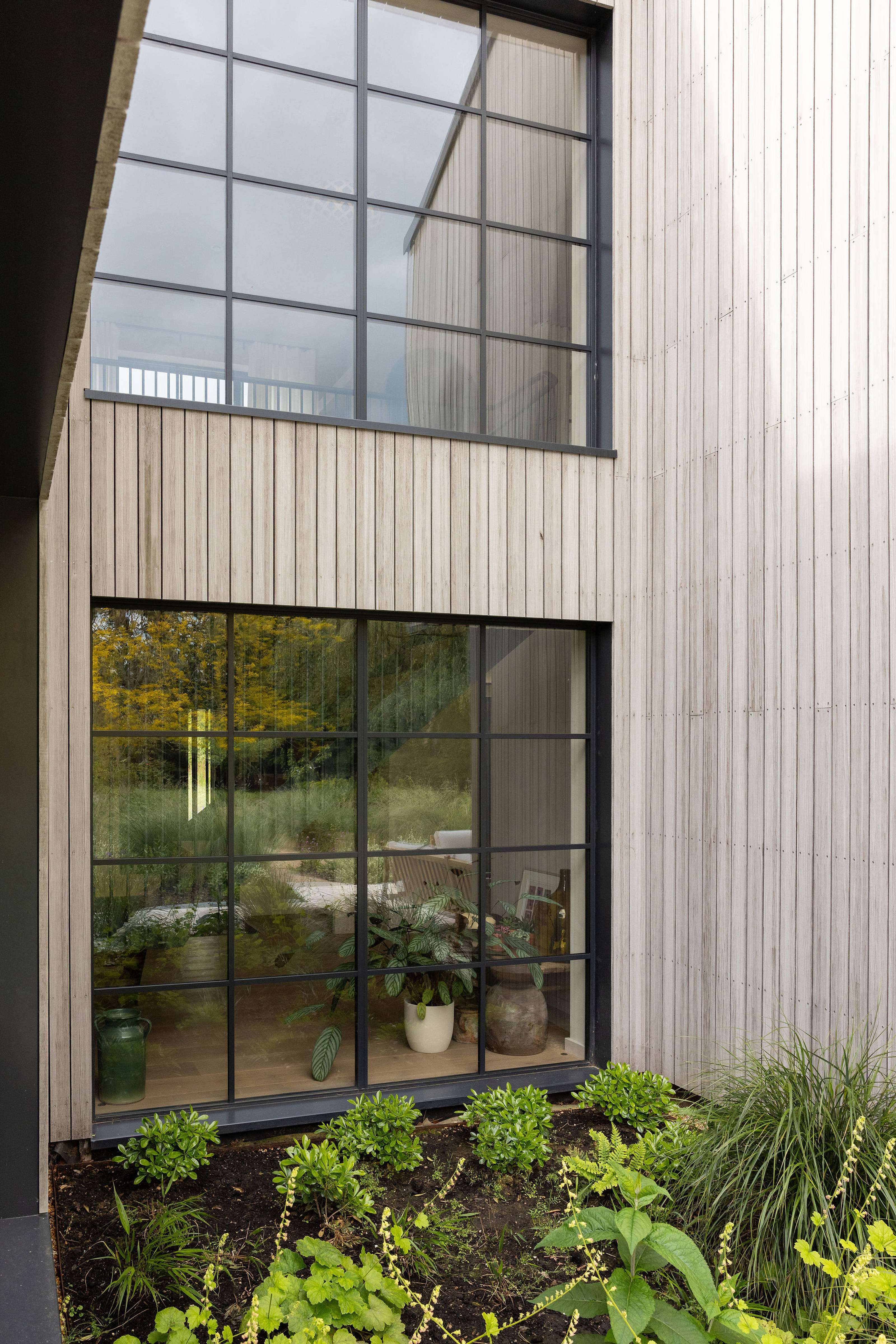 Steel-look heritage external windows at Orchard House in West Sussex
