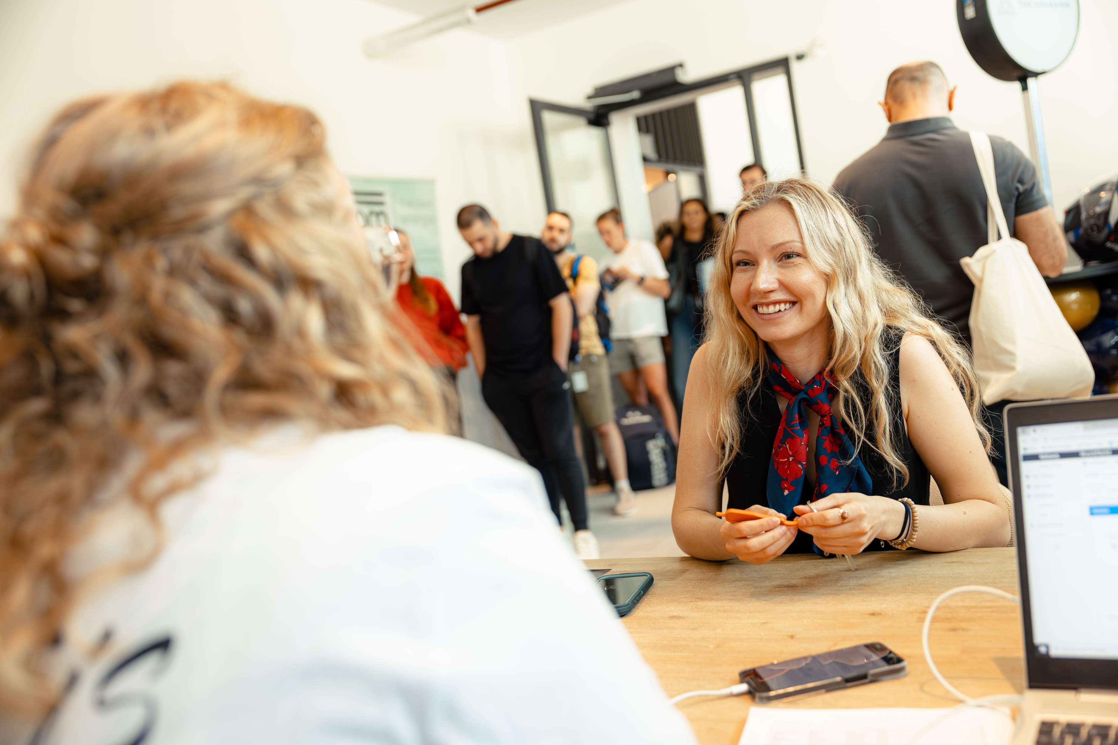tenant checking in at the cohesion lighthouse eindhoven rental apartments