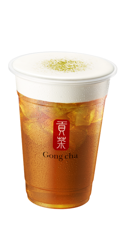 Oolong tea with milk foam