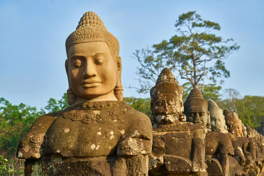 cambodian statues