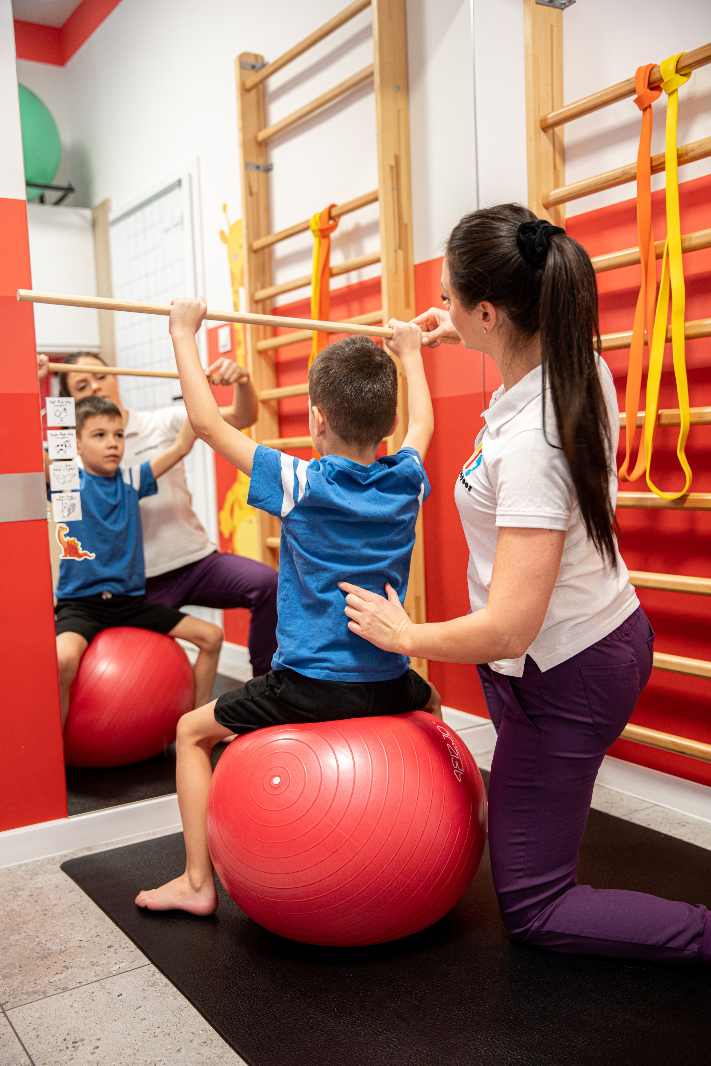 Czym są waday w postawie ciała?