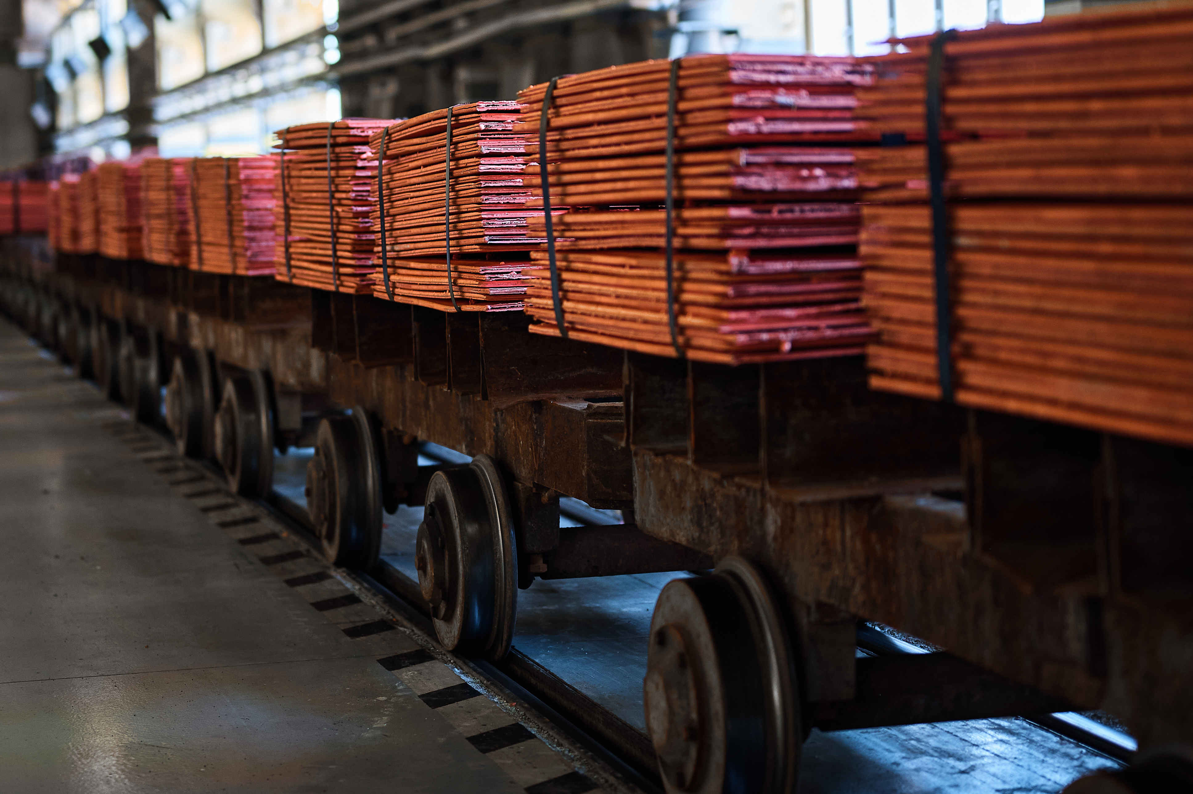 Build-up of US copper stocks leading to apparent market tightness