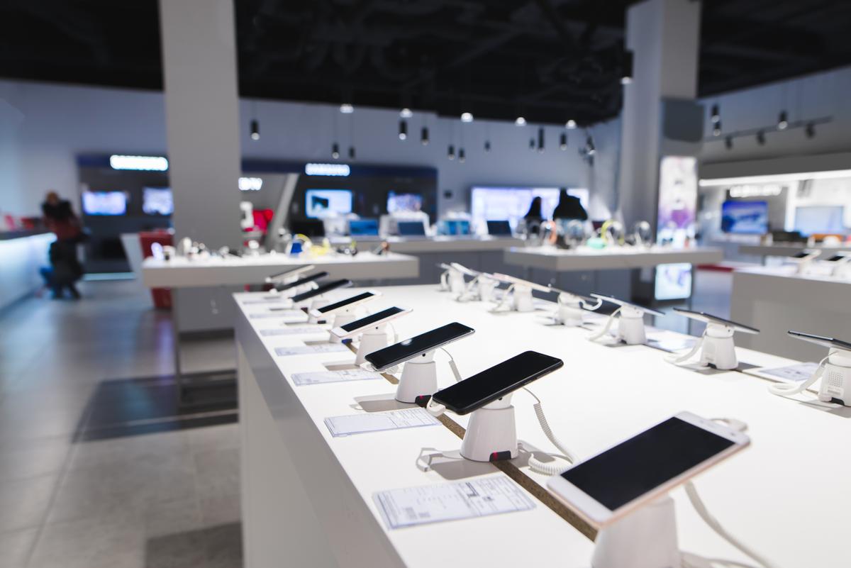 Mobile phone growth flattening as chip prices pressure margins
