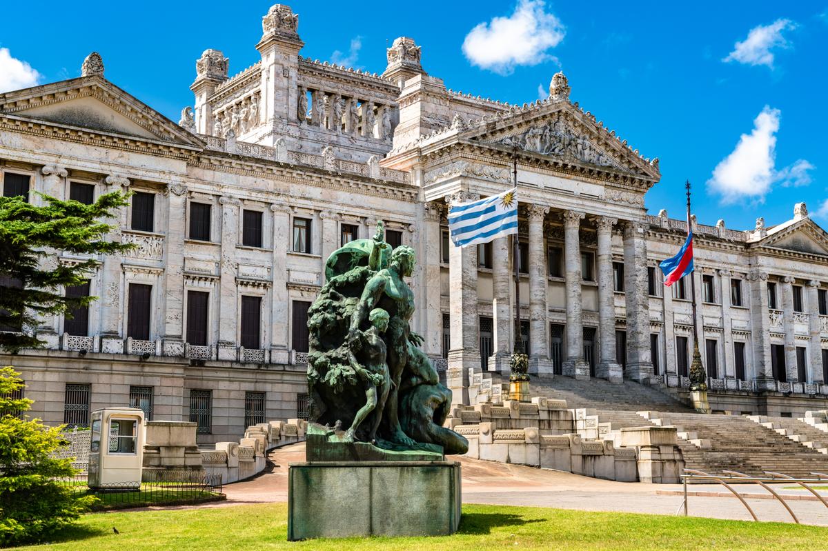 Uruguay quietly leads EV adoption in South America through effective tax incentives 