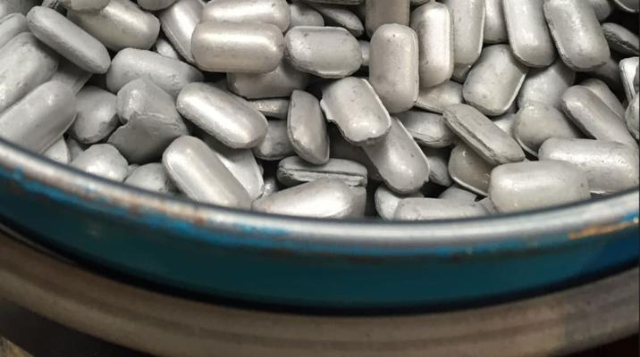 Cobalt market anchored by hidden inventories despite supply risks