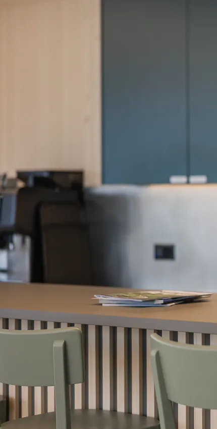 Nahaufnahme Bistrostühle